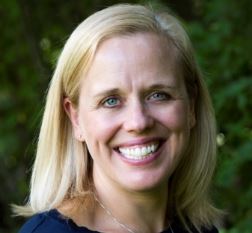 Mayor Courtney Peters-Manning